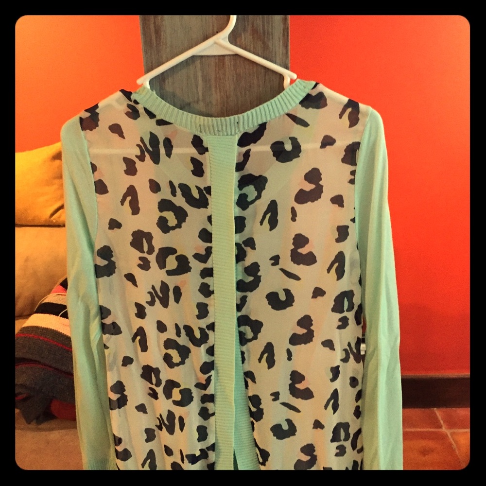 Light sweater with open back